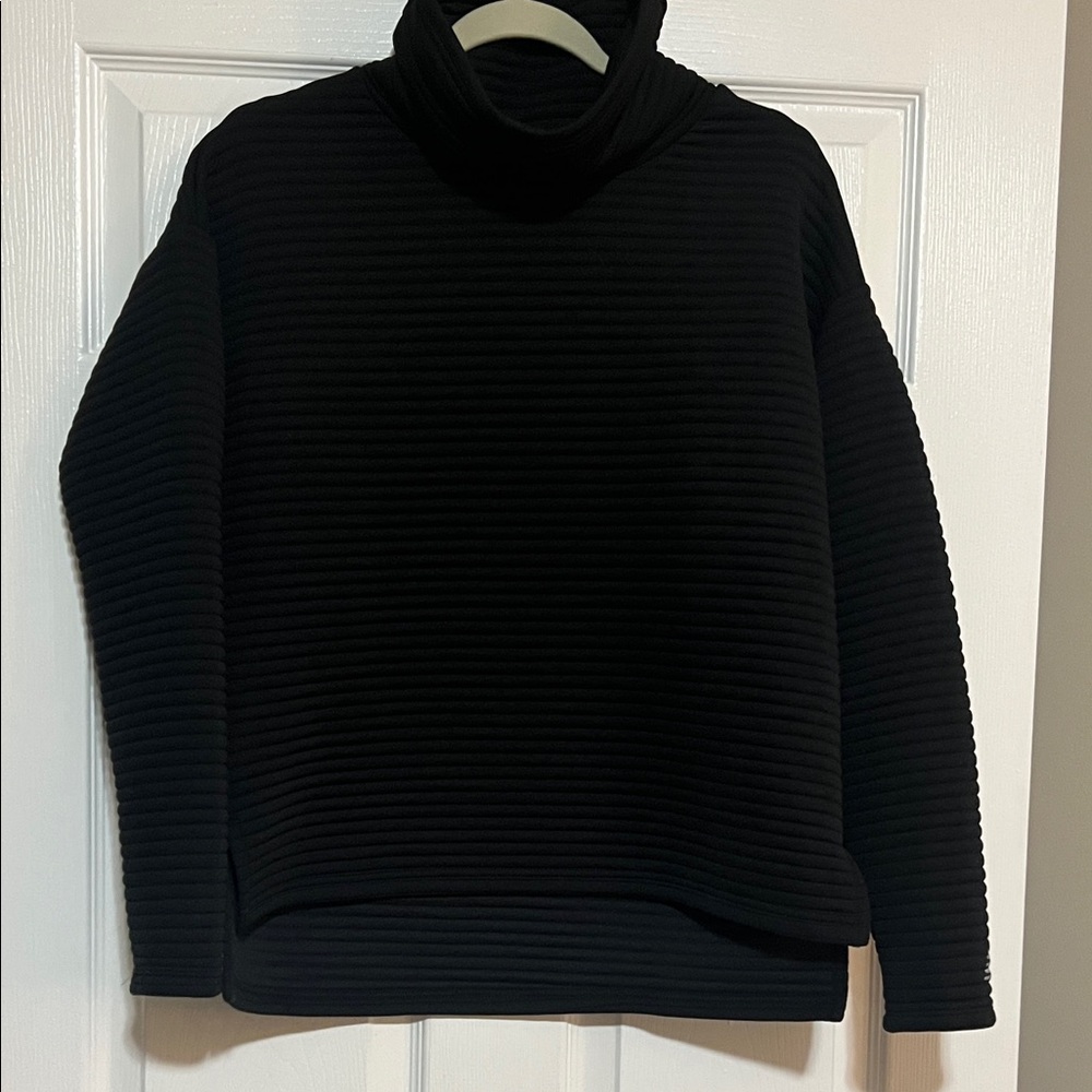 New Balance Black Ribbed Turtleneck pullover
